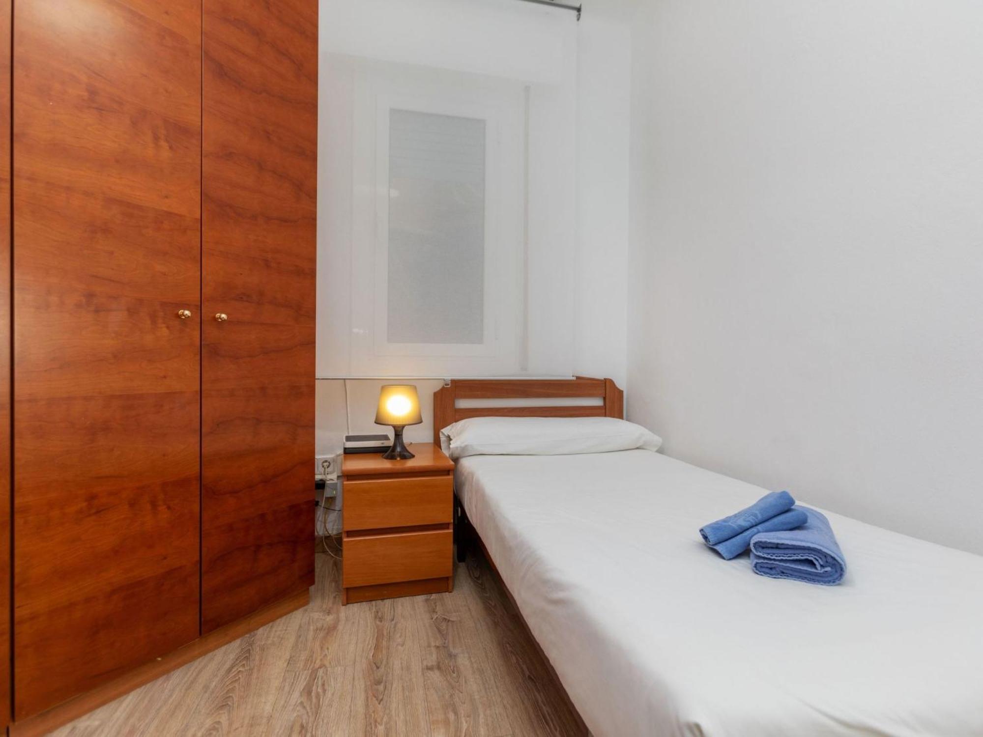 Apartment Eixample Esq Rocafort Diputacio By Interhome Барселона Екстериор снимка