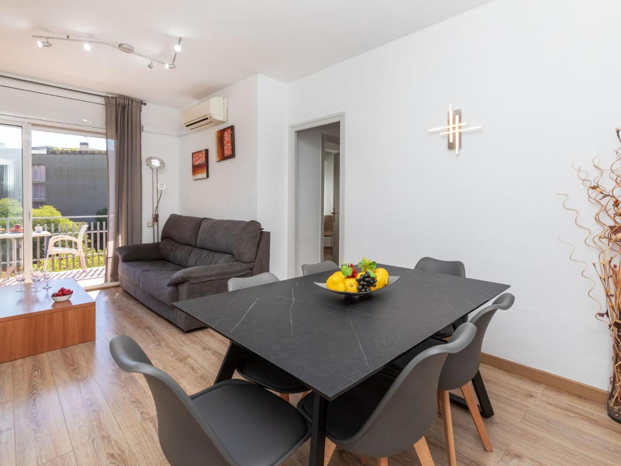 Apartment Eixample Esq Rocafort Diputacio By Interhome Барселона Екстериор снимка